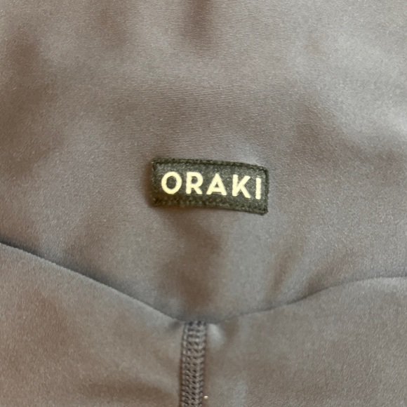 Oraki Gray Leggings size small - Picture 2 of 3